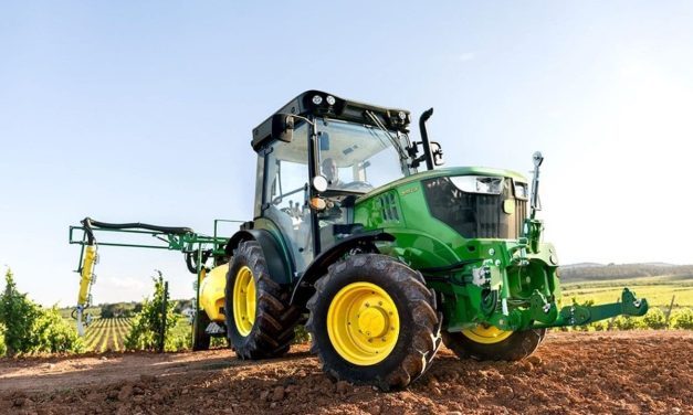 John Deere: più potenza e comfort per gli specializzati 5G