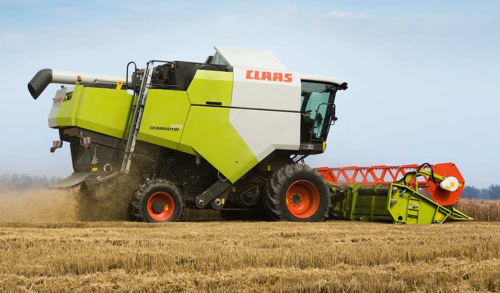 Claas Dominator 370