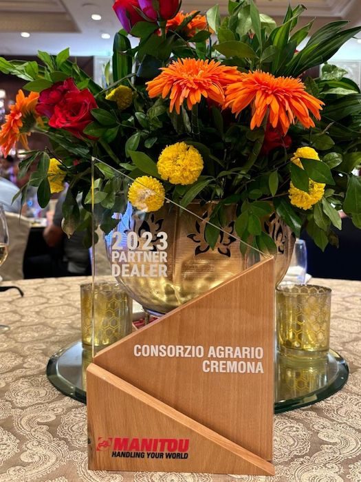 Il Partner Dealer Award assegnato dal Gruppo Manitou al Consorzio Agrario di Cremona